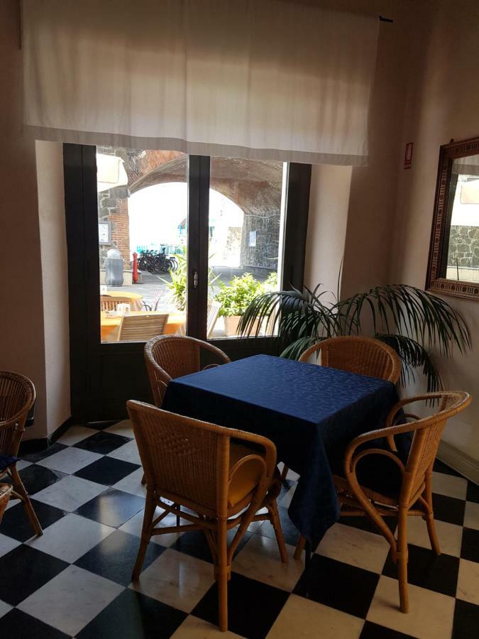 Albergo Lungomare Бонассола Екстер'єр фото